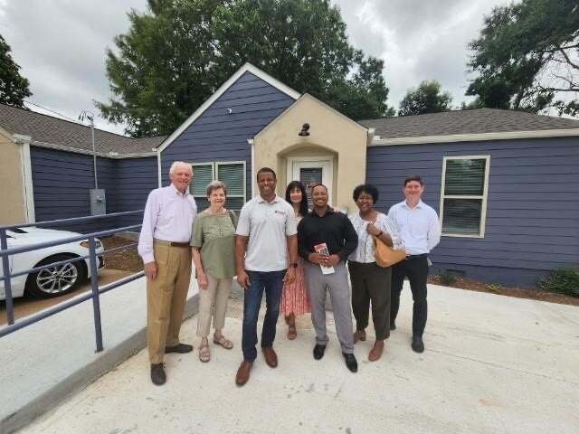 Crawford Cares Website Picture